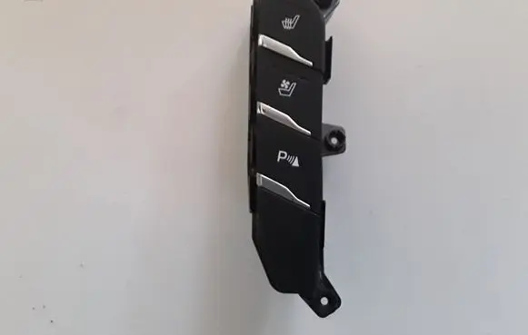 Hyundai Ioniq Seat heating switch 93350G2900
