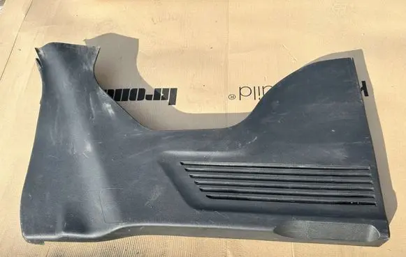 Peugeot Partner Trunk/boot lower side trim panel 98176517ZD
