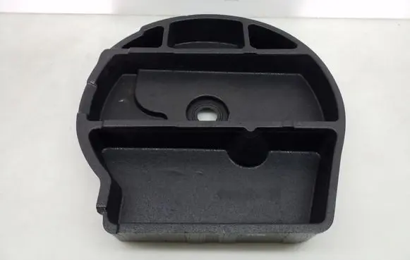 Mercedes-Benz CLK A209 C209 Other trunk/boot trim element A2098980107