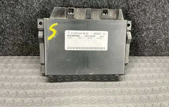 Mercedes-Benz Vito Viano W639 Gearbox control unit/module A0325453832