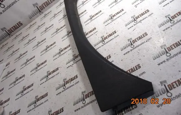 Toyota Avensis T220 Rear sill trim cover 67917450