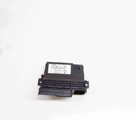 Audi A6 S6 C6 4F Central body control module 4F0910280 F005S0007