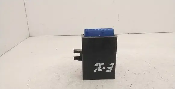 BMW 3 E36 Window wiper relay 61358357068 05012100 110187