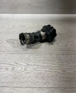BMW 5 F10 F11 Intake resonator 8513672 4012541B