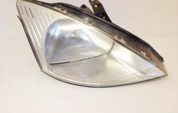 Ford Focus Headlight/headlamp 9421 9423