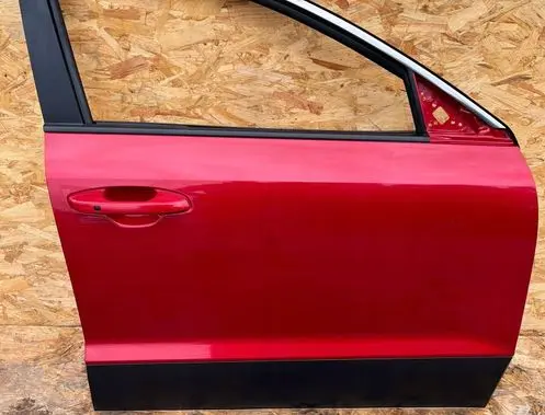 KIA Pro Cee'd II Front door 