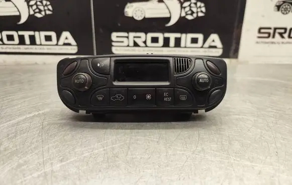 Mercedes-Benz C W203 Climate control unit 2038300985