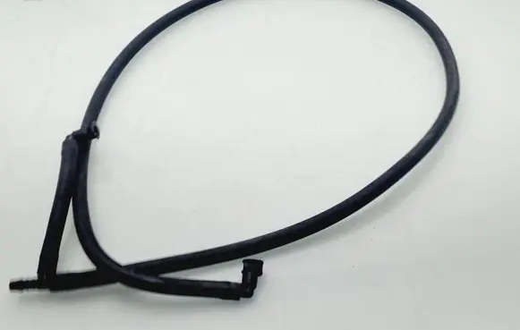 Volkswagen Touareg I Headlight washer hose/pipe N67063 4H0955667B