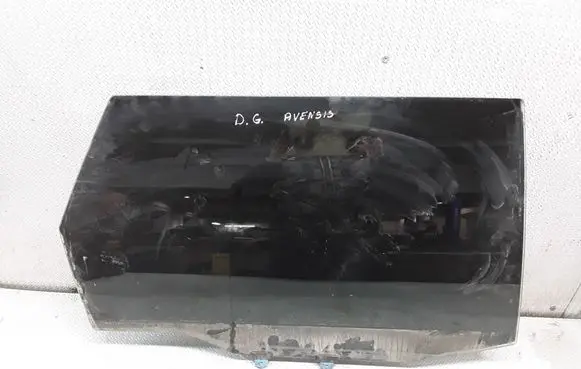 Toyota Avensis T220 Rear door window glass