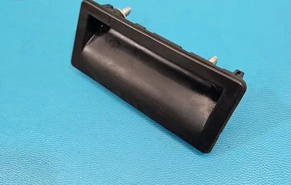 Volkswagen PASSAT B7 Tailgate/trunk/boot exterior handle 5N0827566 IMPRK1579780