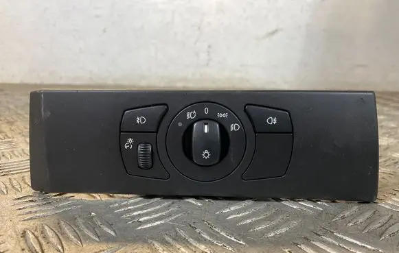 BMW 5 E60 E61 Light switch 6953735 69536230 33290403