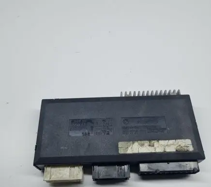 BMW 5 E39 Comfort/convenience module 61358372142 60837710 8372142
