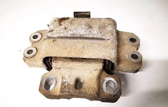 Audi A3 S3 8P Engine mount bracket 1k0199555