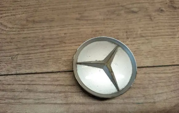 Mercedes-Benz E W211 Original wheel cap 2014010225