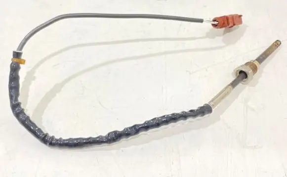 Audi A4 S4 B8 8K Exhaust gas temperature sensor 6X0973802A
