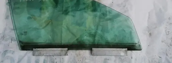 Volvo S60 Front door window glass four-door