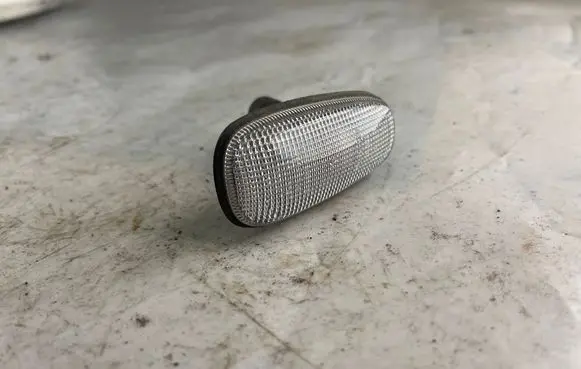 Opel Zafira A Front fender indicator light