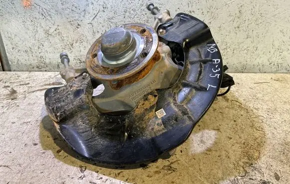 Mercedes-Benz A W177 AMG Front wheel hub A1773321300 N29117B2