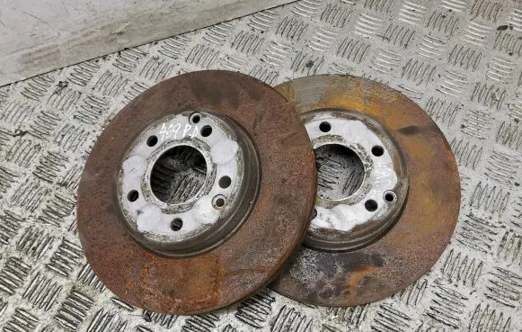 Mercedes-Benz C W203 Front brake disc