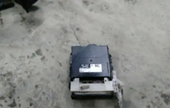 Toyota C-HR I Central body control module 89221F4010