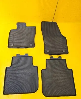 Skoda Kodiaq Car floor mat set 566061502A 56606152A