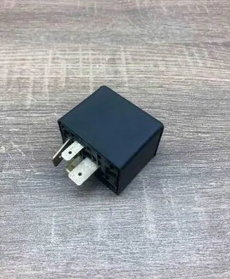 Opel Omega A Other relay 0265003002