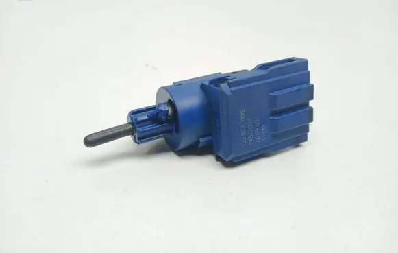 Volkswagen PASSAT B5.5 Brake pedal sensor switch 1J0927189E