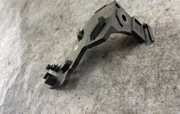 Volvo S60 Other engine bay part 8627161