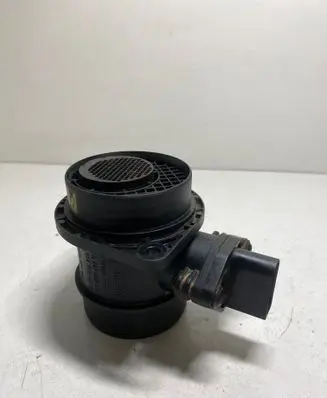 Volkswagen Polo IV 9N3 Mass air flow meter 0281002531 038906461B