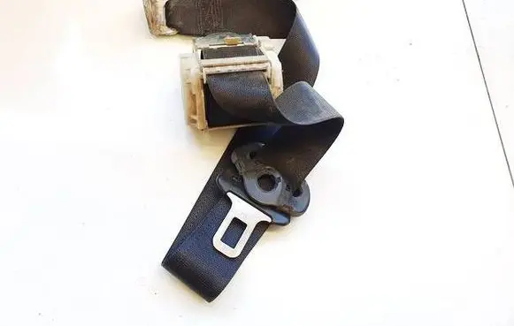 Opel Zafira A Rear seatbelt 90580902