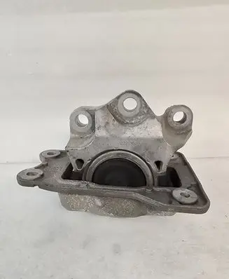 Volvo V60 Engine mount bracket 32255204