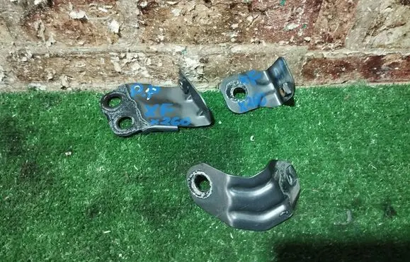 Jaguar XF X260 Fender mounting bracket GX6316E128AB GX6316150AB