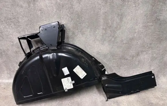 Audi RSQ3 Fender 8U0809851TA NULL