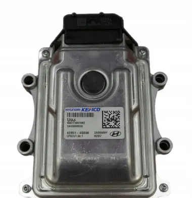 Hyundai Tucson JM Engine control unit/module 9002110076KE