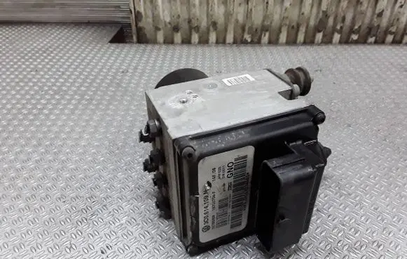Volkswagen PASSAT B6 ABS Pump 3C0614109N