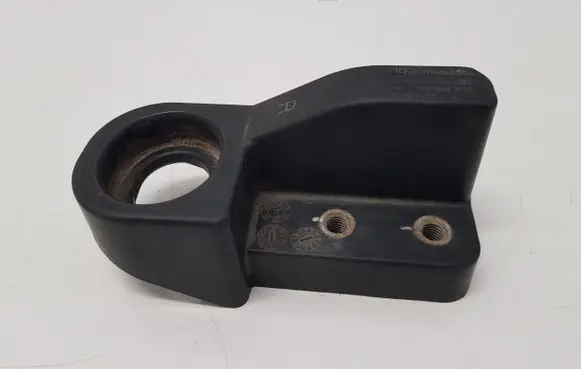 Opel Astra K Radiator mount bracket 13466591 688437545
