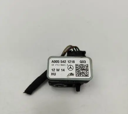 Mercedes-Benz CLS C218 X218 Airbag deployment crash/impact sensor A0055421218