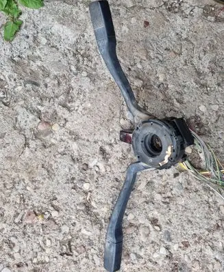 Volkswagen PASSAT B3 Indicator stalk