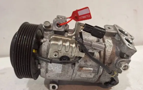 Renault Megane IV Air conditioning (A/C) compressor (pump) 926004EB0A
