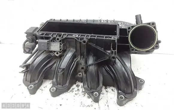 Volkswagen Polo V 6R Intake manifold 03F129711H