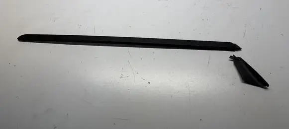 Hyundai i20 (BC3 BI3) Windshield trim 86131Q0000