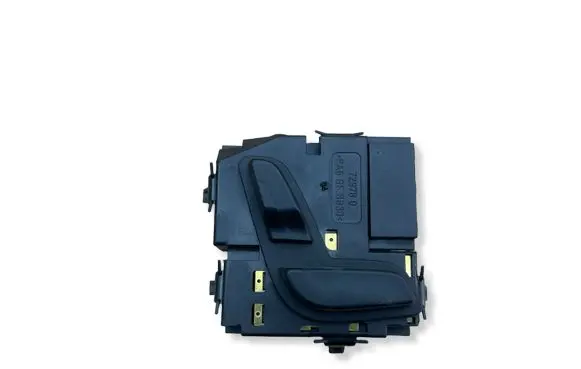Mercedes-Benz C W204 Seat control switch A2048701958