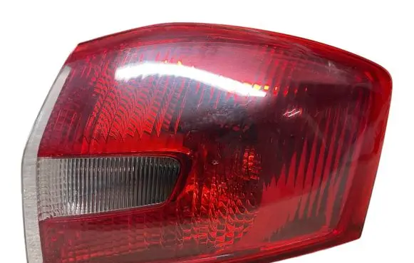 Ford Kuga I Rear/tail lights 167098