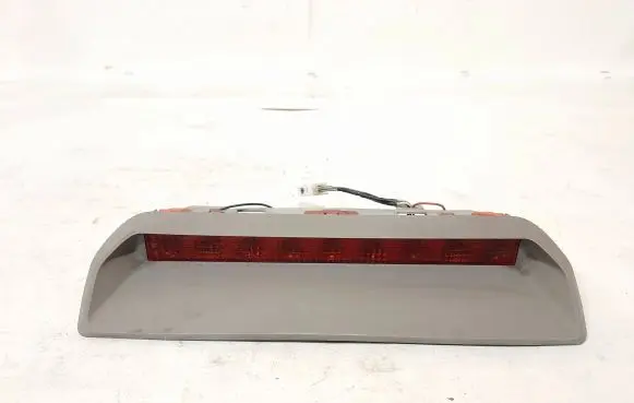 Lexus GS 300 350 430 450H Third/center stoplight