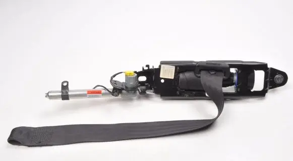 Volvo C30 Front seatbelt 30642222