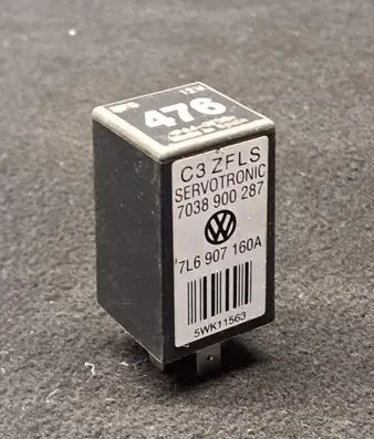 Volkswagen Touareg I Other relay 7L6907160A