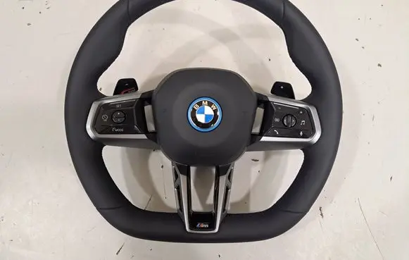 BMW 5 G60 G61 Steering wheel 5A716B9 5A244E3