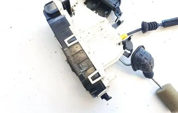 Mercedes-Benz C AMG W204 Rear door lock A2047202535 A2047232708