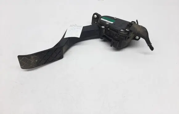 Volkswagen Transporter - Caravelle T5 Accelerator throttle pedal 7E1721503C