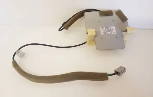 Toyota Land Cruiser (J120) Aerial GPS antenna 8686060100 CCAE21TY01A 16845